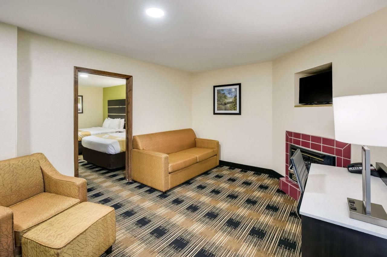 Quality Inn & Suites Mt Chalet Clayton Eksteriør billede