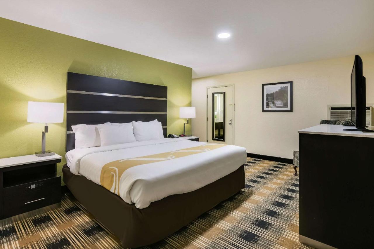 Quality Inn & Suites Mt Chalet Clayton Eksteriør billede