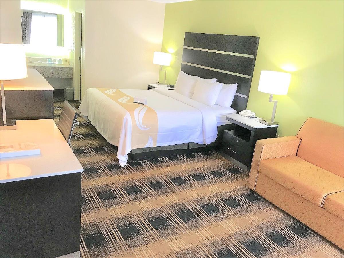 Quality Inn & Suites Mt Chalet Clayton Eksteriør billede